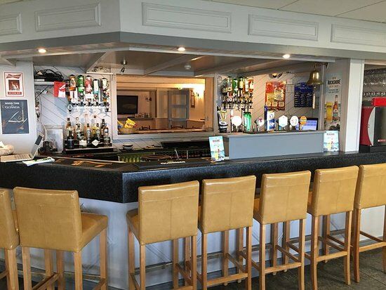 Berthas Bar