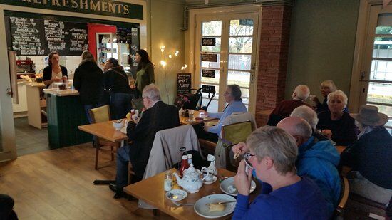 The Gaslight Cafe