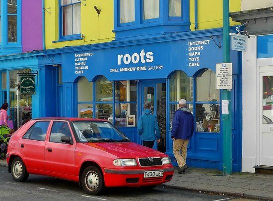 Roots Christian Bookshop & Coffee Bar
