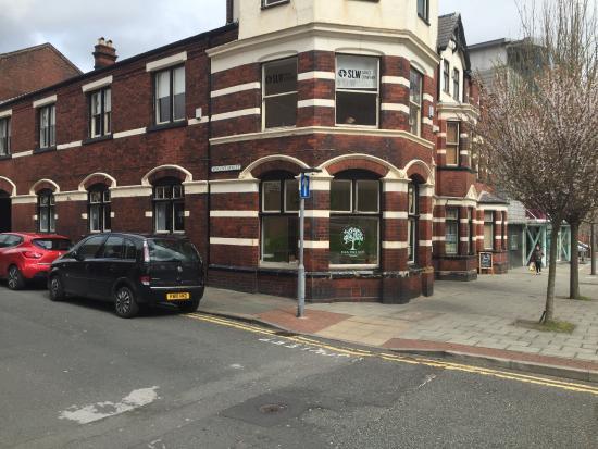 Pear Tree Cafe