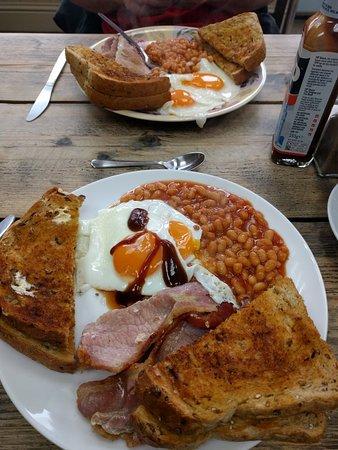 Harpur's Cafe