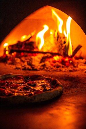 Bistro Pizza