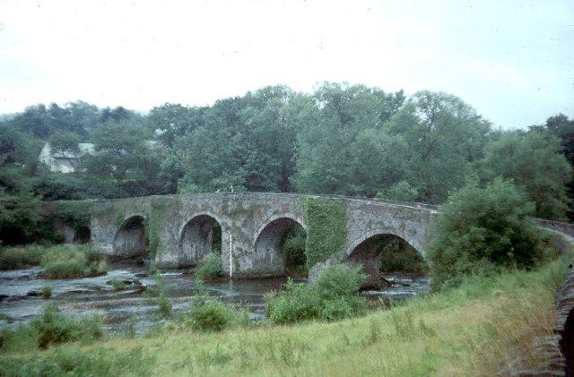Llangynidr