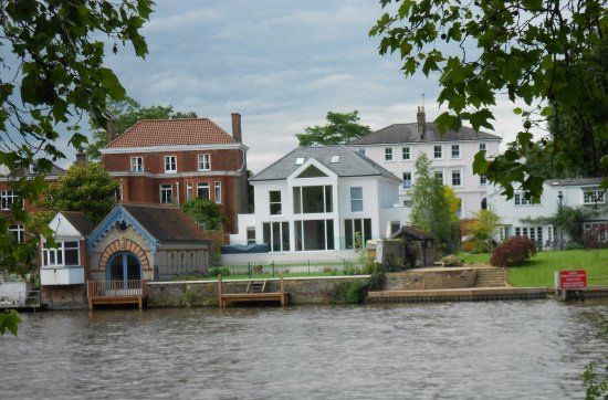 Riverside Walk