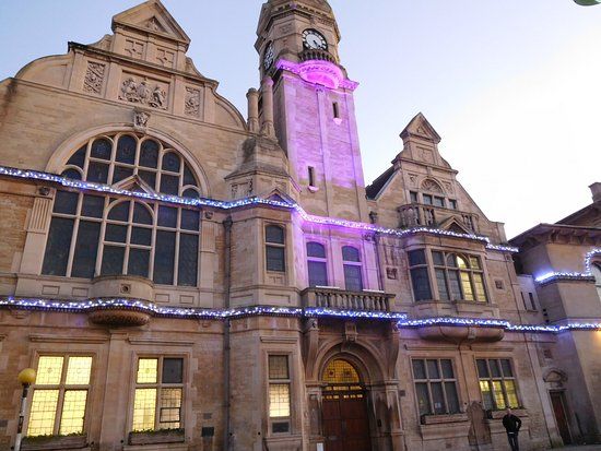 Town Hall Arts