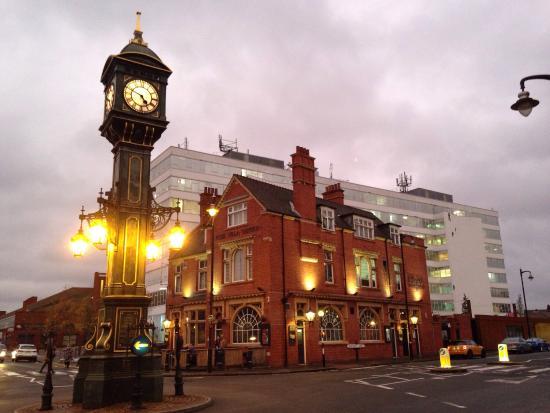 Chamberlain Clock