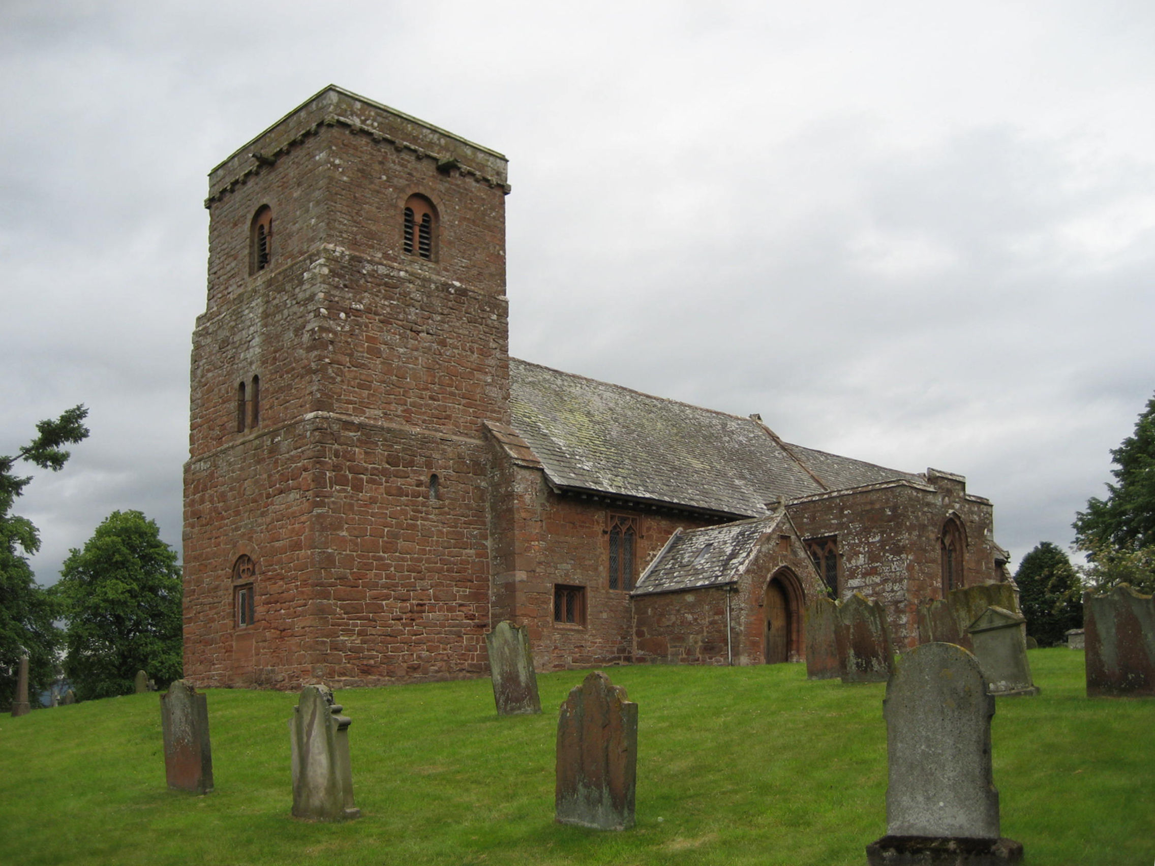 St Margaret and St James' Church