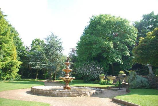 Kenchester Water Gardens